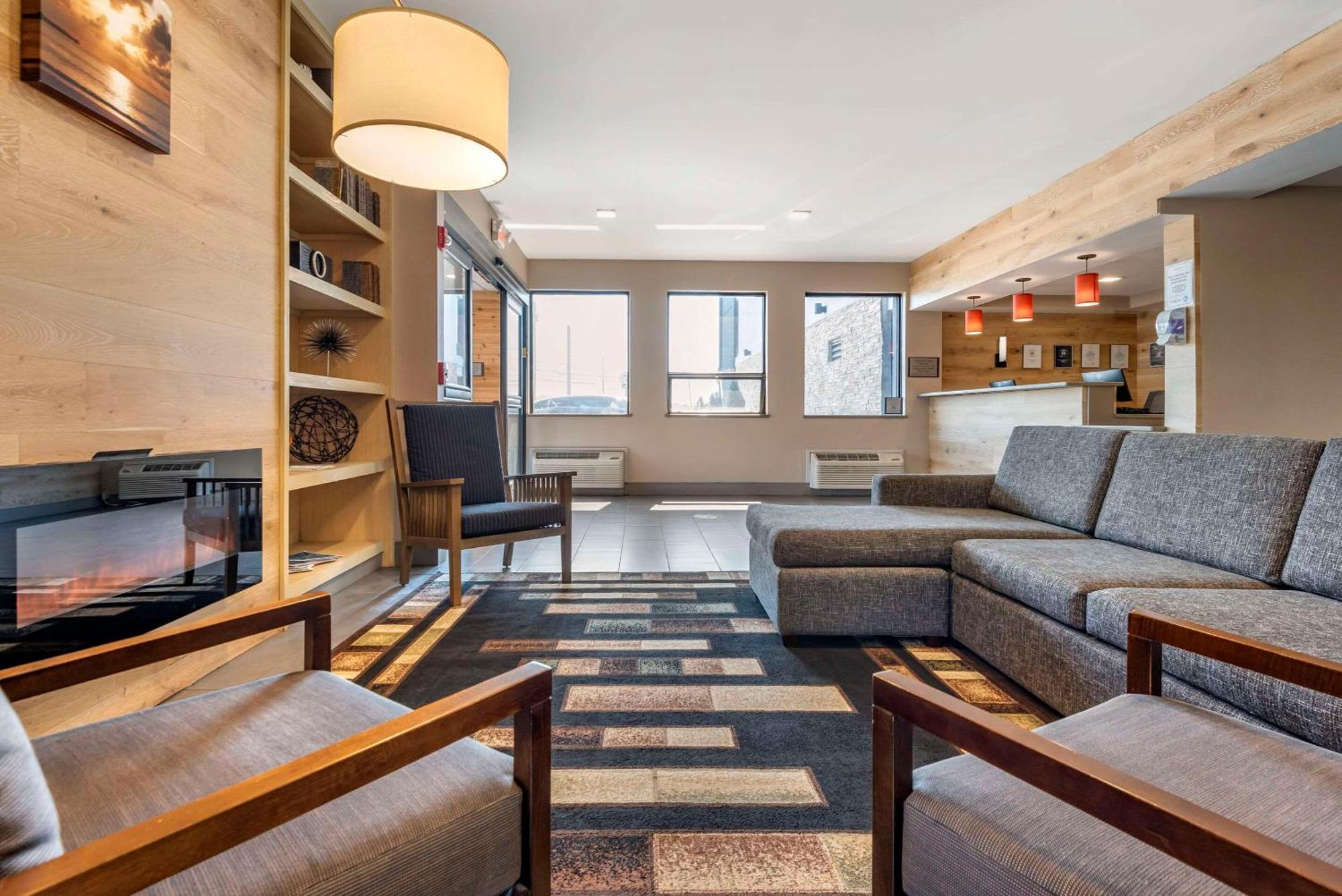 Comfort Inn & Suites Liverpool - Syracuse North Exteriér fotografie